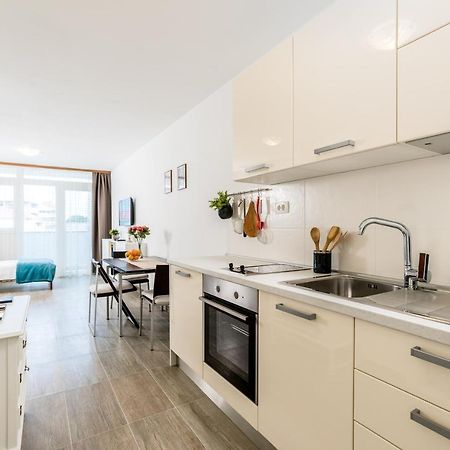 Studio Apartment Romana Split Extérieur photo