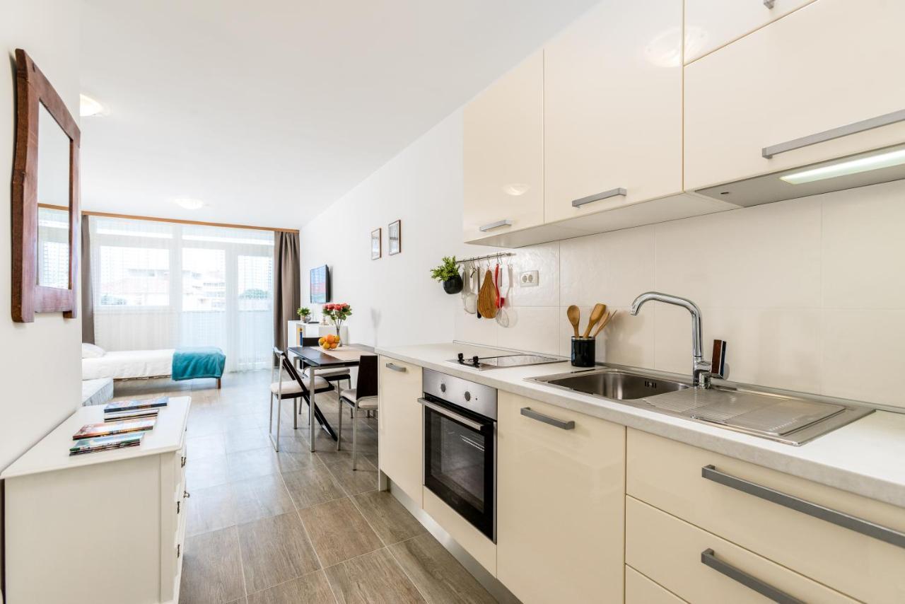 Studio Apartment Romana Split Extérieur photo